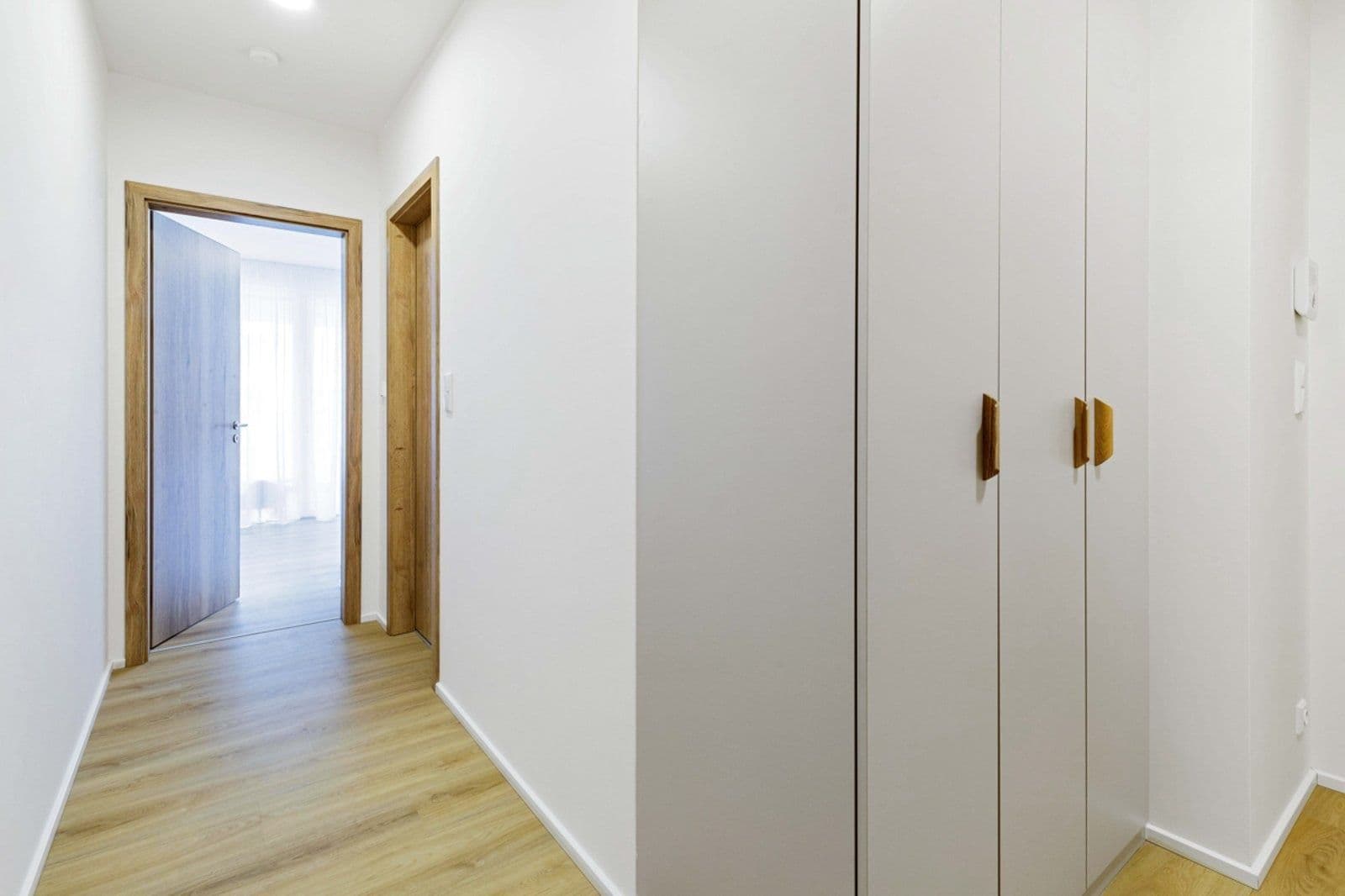 Pronájem bytu 2+kk 54 m², Vrbenského, Praha, Praha Pronájem bytu 2+kk 54 m², Vrbenského, Praha, Praha