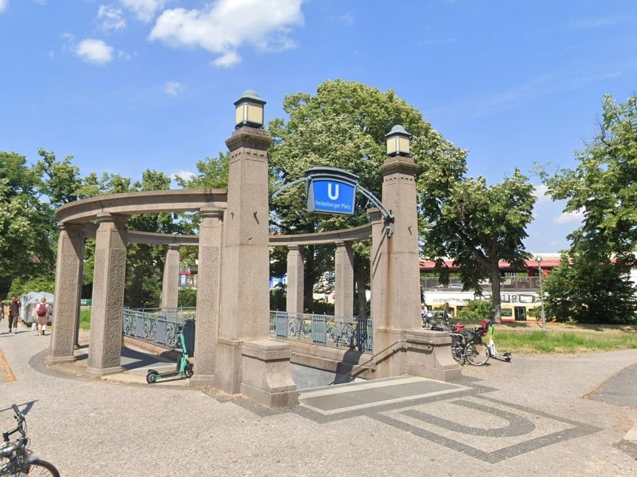 Prodej bytu 2+1 61 m², Ermslebener Weg 4, Berlin, Berlín Prodej bytu 2+1 61 m², Ermslebener Weg 4, Berlin, Berlín