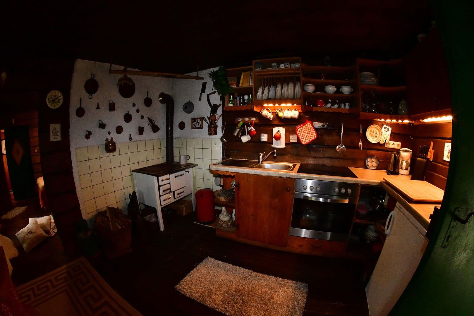 Prodej domu 50 m², pozemek 2.890 m², Bernried, Bavorsko Prodej domu 50 m², pozemek 2.890 m², Bernried, Bavorsko