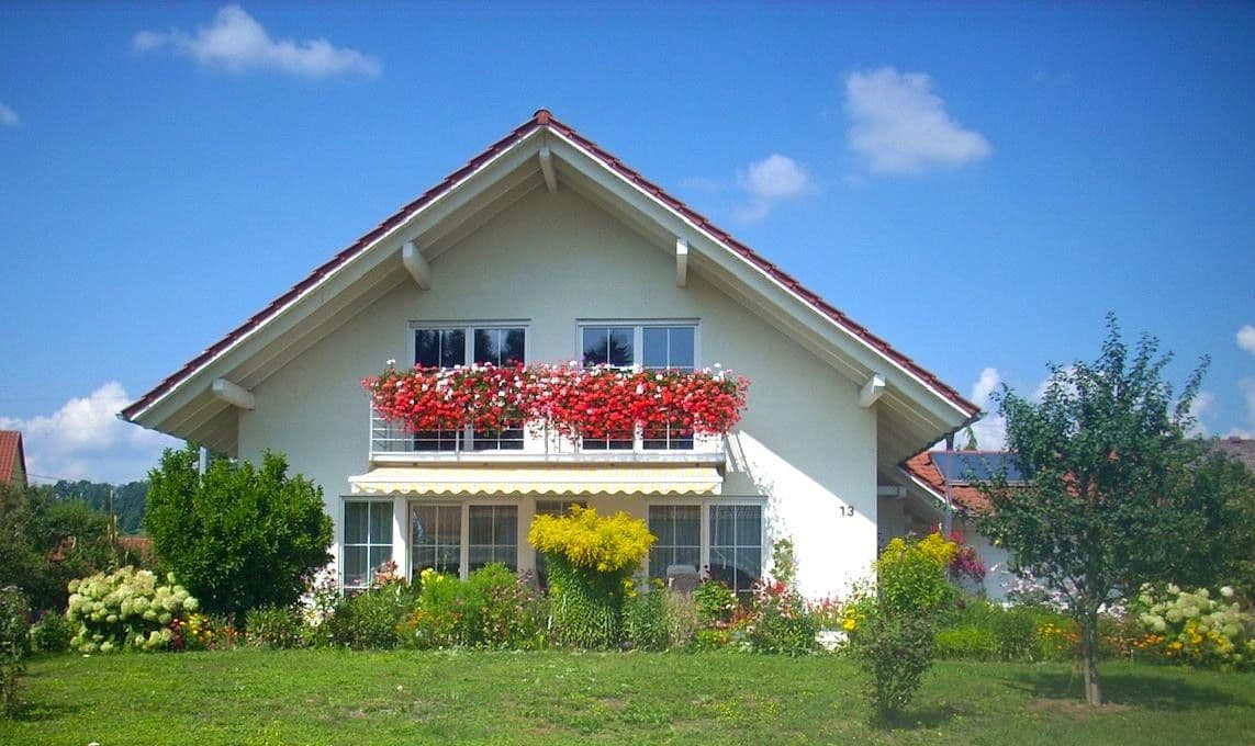 Prodej domu 125 m², pozemek 574 m², Krauchenwies, Bádensko-Württembersko Prodej domu 125 m², pozemek 574 m², Krauchenwies, Bádensko-Württembersko