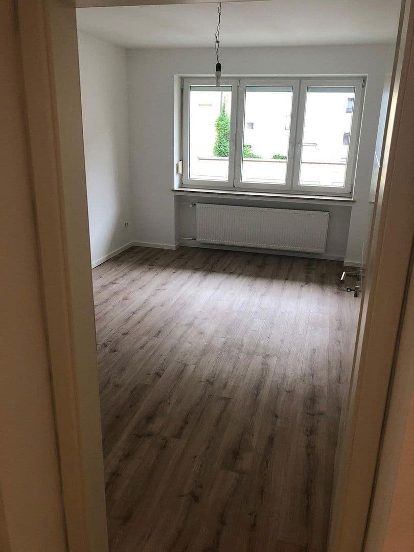 Prodej bytu 3+1 77 m², München, Bavorsko Prodej bytu 3+1 77 m², München, Bavorsko