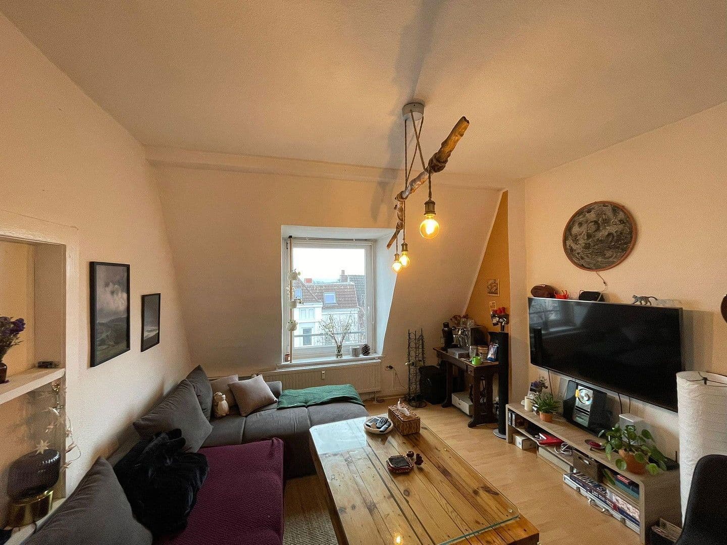 Pronájem bytu 2+1 64 m², Holtenauer Straße 213, Kiel, Šlesvicko-Holštýnsko Pronájem bytu 2+1 64 m², Holtenauer Straße 213, Kiel, Šlesvicko-Holštýnsko