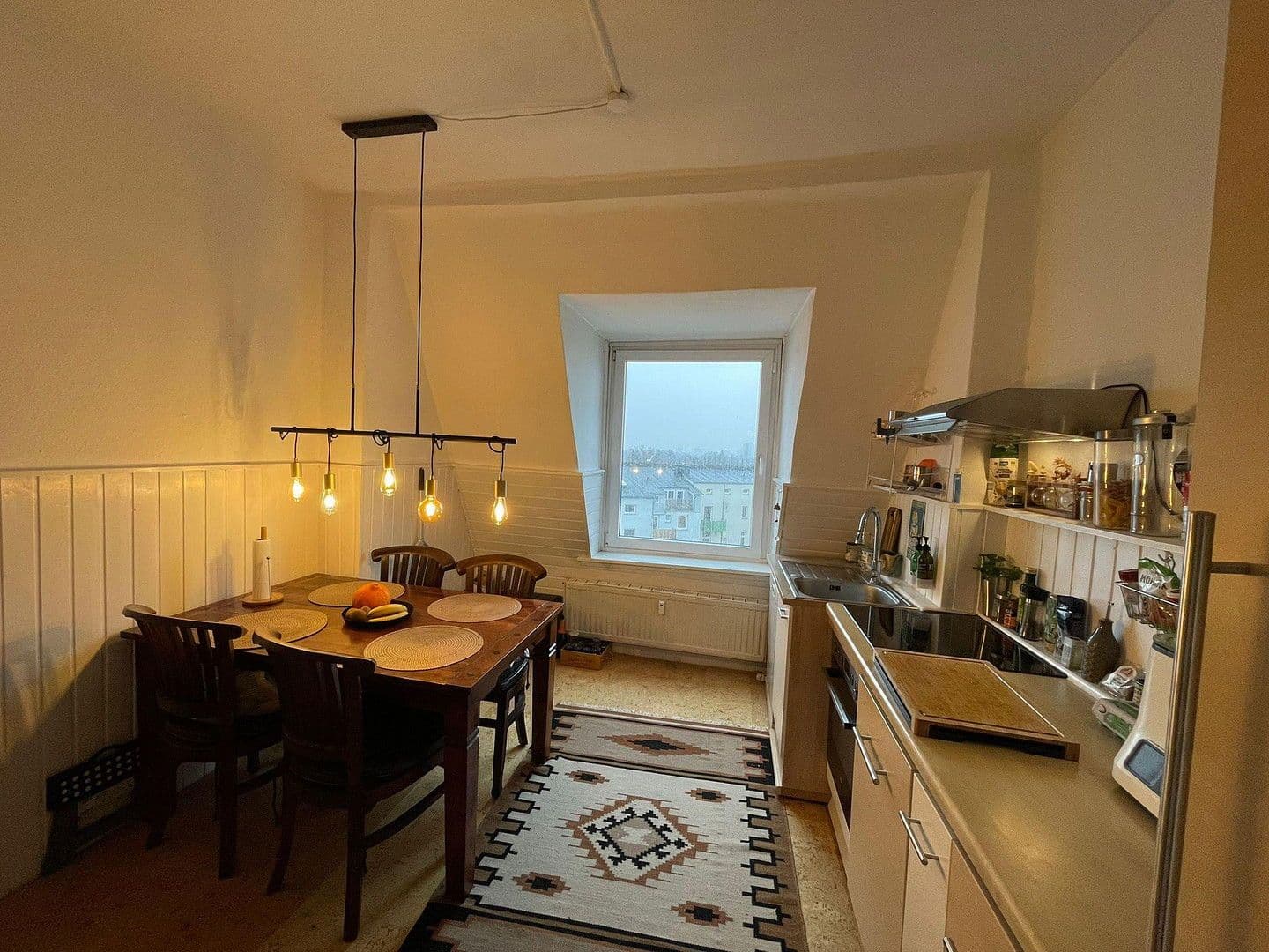 Pronájem bytu 2+1 64 m², Holtenauer Straße 213, Kiel, Šlesvicko-Holštýnsko Pronájem bytu 2+1 64 m², Holtenauer Straße 213, Kiel, Šlesvicko-Holštýnsko