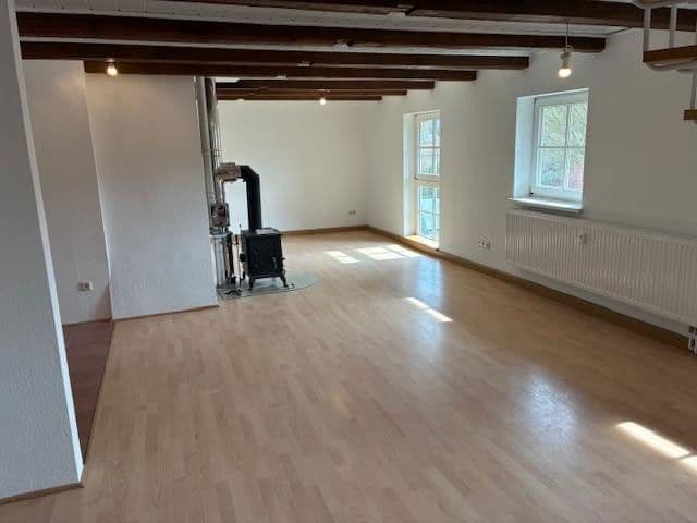 Pronájem bytu 3+kk 133 m², Alte Dorfstraße 1a, Seesen, Dolní Sasko Pronájem bytu 3+kk 133 m², Alte Dorfstraße 1a, Seesen, Dolní Sasko