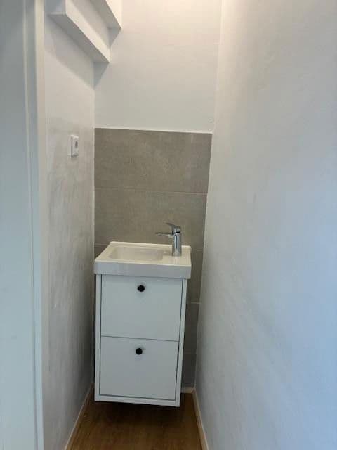 Pronájem bytu 3+kk 133 m², Alte Dorfstraße 1a, Seesen, Dolní Sasko Pronájem bytu 3+kk 133 m², Alte Dorfstraße 1a, Seesen, Dolní Sasko