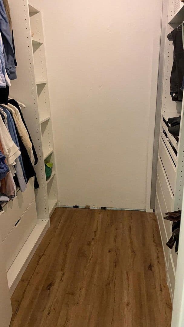 Pronájem bytu 4+1 112 m², Cracauer Straße 75, Krefeld, Severní Porýní-Vestfálsko Pronájem bytu 4+1 112 m², Cracauer Straße 75, Krefeld, Severní Porýní-Vestfálsko