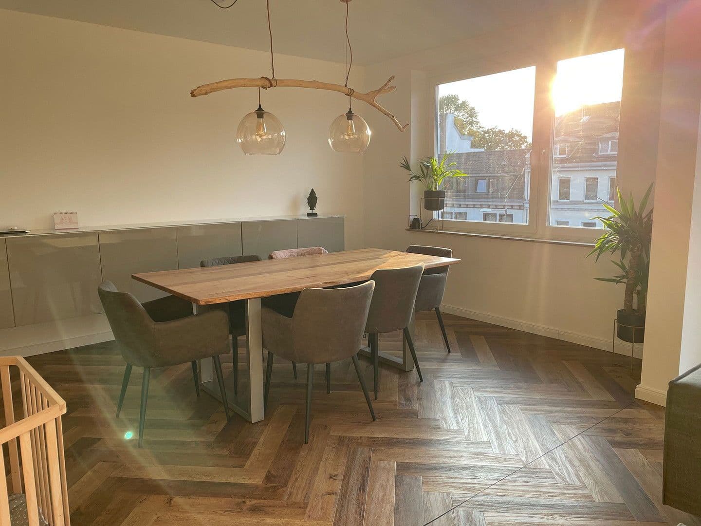 Pronájem bytu 4+1 112 m², Cracauer Straße 75, Krefeld, Severní Porýní-Vestfálsko Pronájem bytu 4+1 112 m², Cracauer Straße 75, Krefeld, Severní Porýní-Vestfálsko