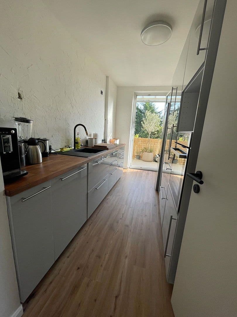 Pronájem bytu 4+1 112 m², Cracauer Straße 75, Krefeld, Severní Porýní-Vestfálsko Pronájem bytu 4+1 112 m², Cracauer Straße 75, Krefeld, Severní Porýní-Vestfálsko