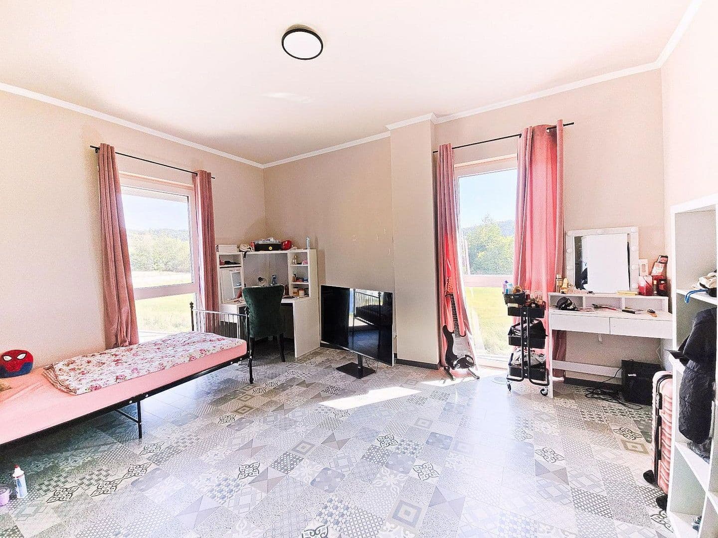 Prodej domu 160 m², pozemek 469 m², Schwalbenweg 1, Ottenbach, Bádensko-Württembersko Prodej domu 160 m², pozemek 469 m², Schwalbenweg 1, Ottenbach, Bádensko-Württembersko