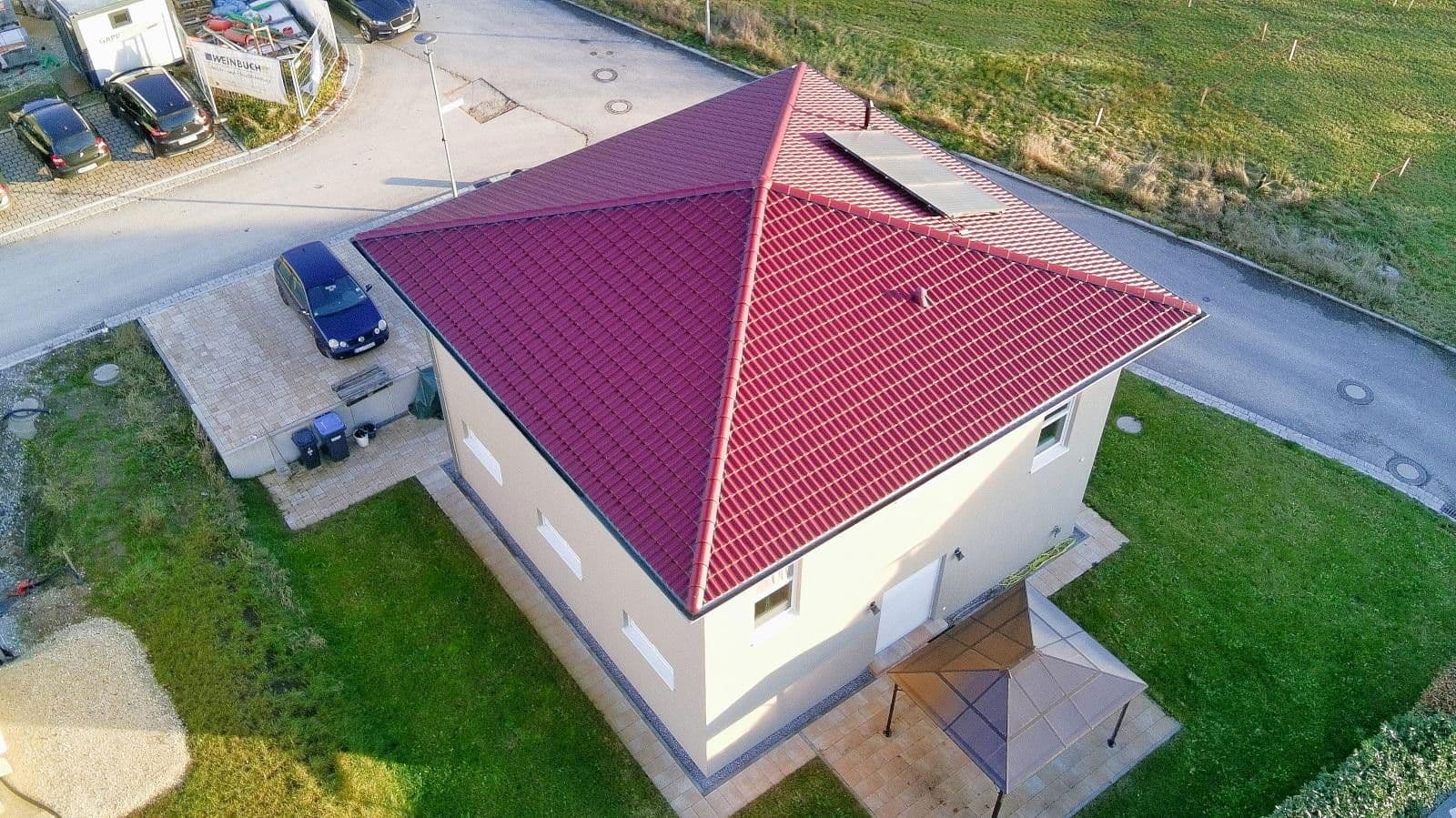 Prodej domu 160 m², pozemek 469 m², Schwalbenweg 1, Ottenbach, Bádensko-Württembersko Prodej domu 160 m², pozemek 469 m², Schwalbenweg 1, Ottenbach, Bádensko-Württembersko