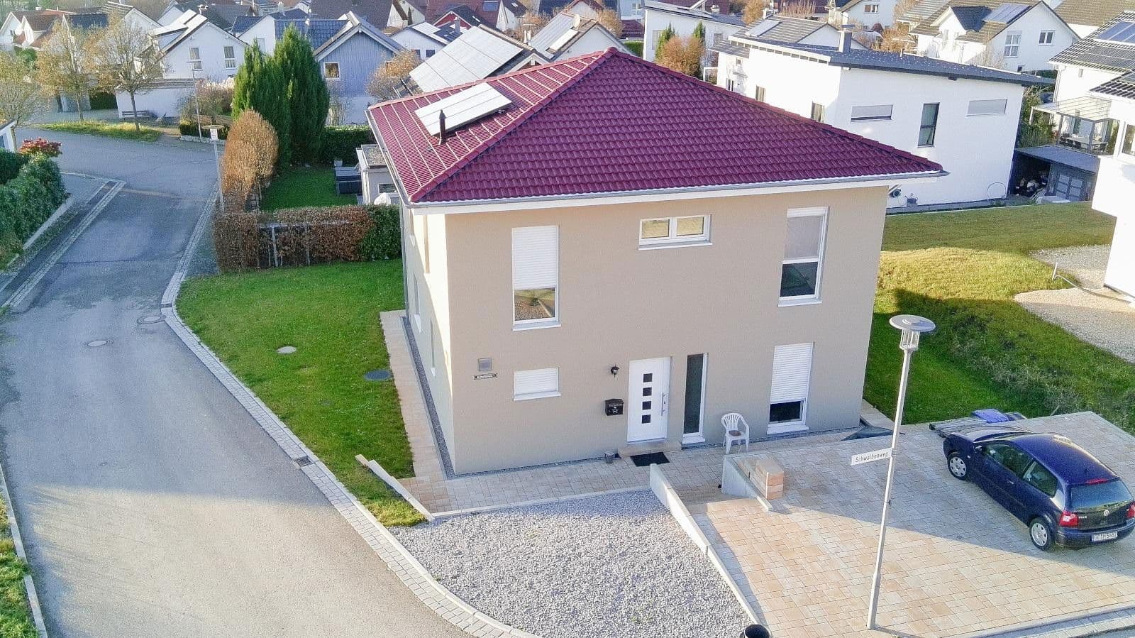 Prodej domu 160 m², pozemek 469 m², Schwalbenweg 1, Ottenbach, Bádensko-Württembersko Prodej domu 160 m², pozemek 469 m², Schwalbenweg 1, Ottenbach, Bádensko-Württembersko