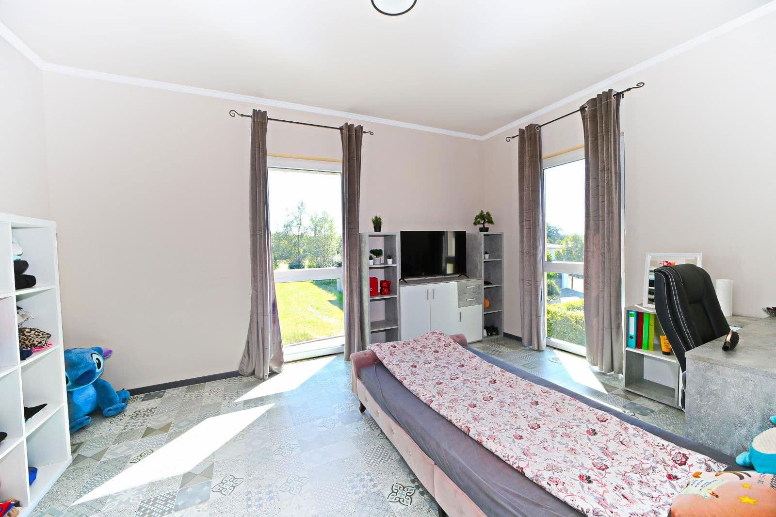 Prodej domu 160 m², pozemek 469 m², Schwalbenweg 1, Ottenbach, Bádensko-Württembersko Prodej domu 160 m², pozemek 469 m², Schwalbenweg 1, Ottenbach, Bádensko-Württembersko