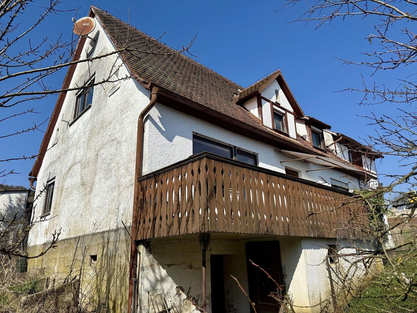 Prodej domu 137 m², pozemek 391 m², Am Fräuleinsgarten 5, Weilersbach, Bavorsko Prodej domu 137 m², pozemek 391 m², Am Fräuleinsgarten 5, Weilersbach, Bavorsko