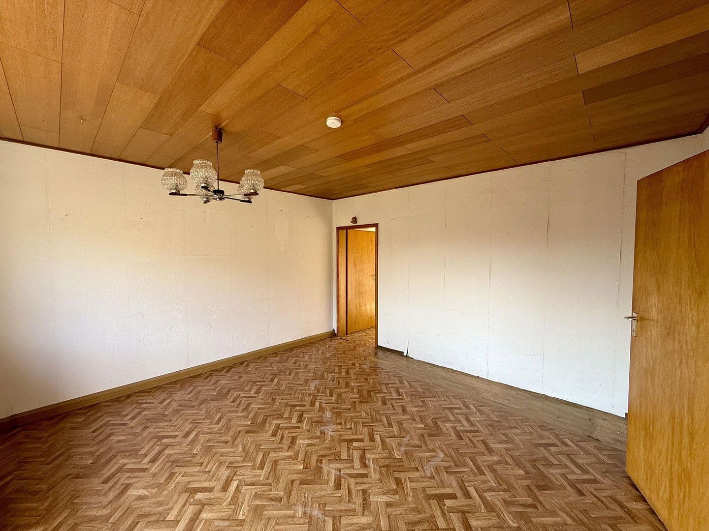 Prodej domu 137 m², pozemek 391 m², Am Fräuleinsgarten 5, Weilersbach, Bavorsko Prodej domu 137 m², pozemek 391 m², Am Fräuleinsgarten 5, Weilersbach, Bavorsko