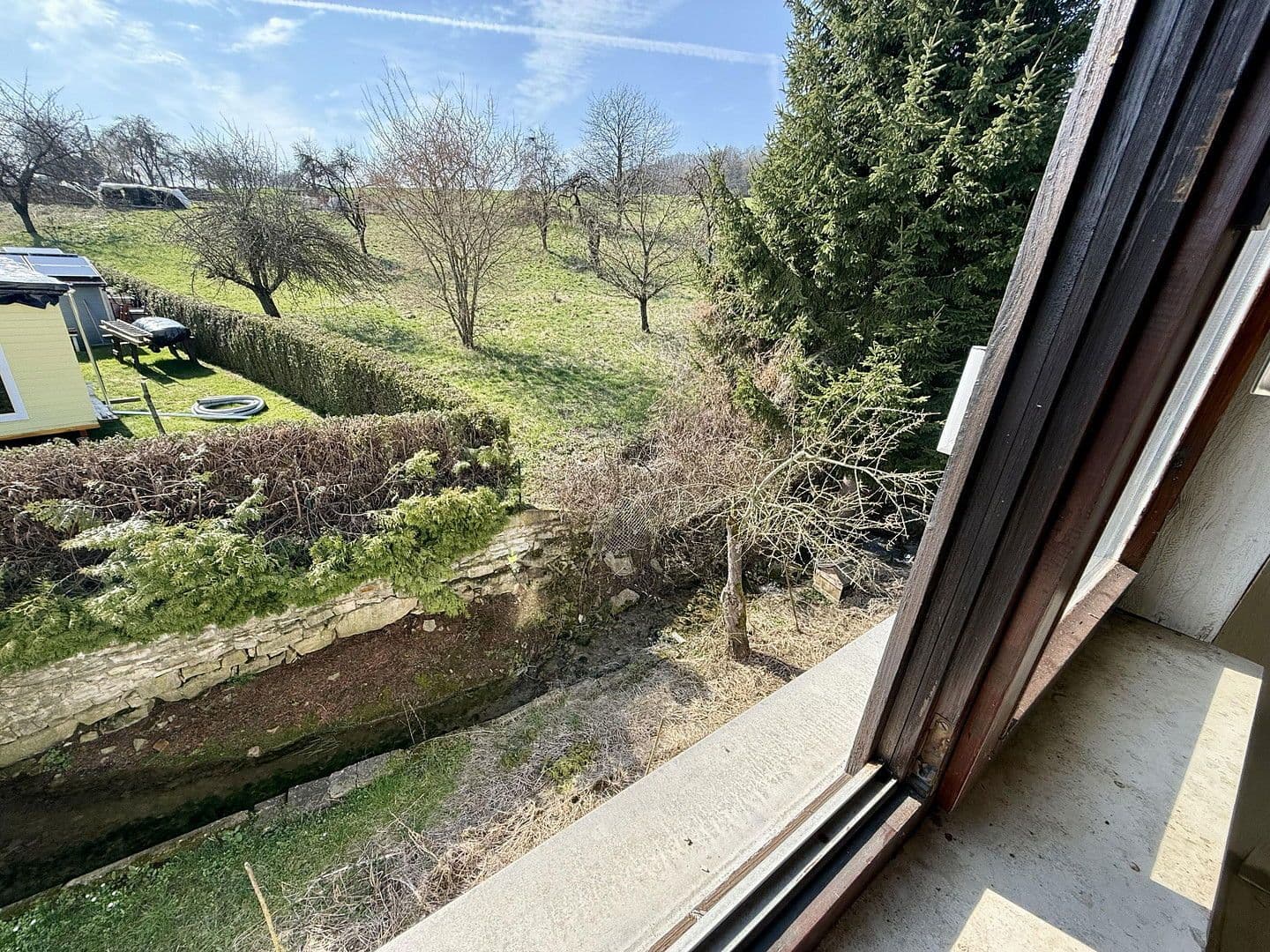 Prodej domu 137 m², pozemek 391 m², Am Fräuleinsgarten 5, Weilersbach, Bavorsko Prodej domu 137 m², pozemek 391 m², Am Fräuleinsgarten 5, Weilersbach, Bavorsko