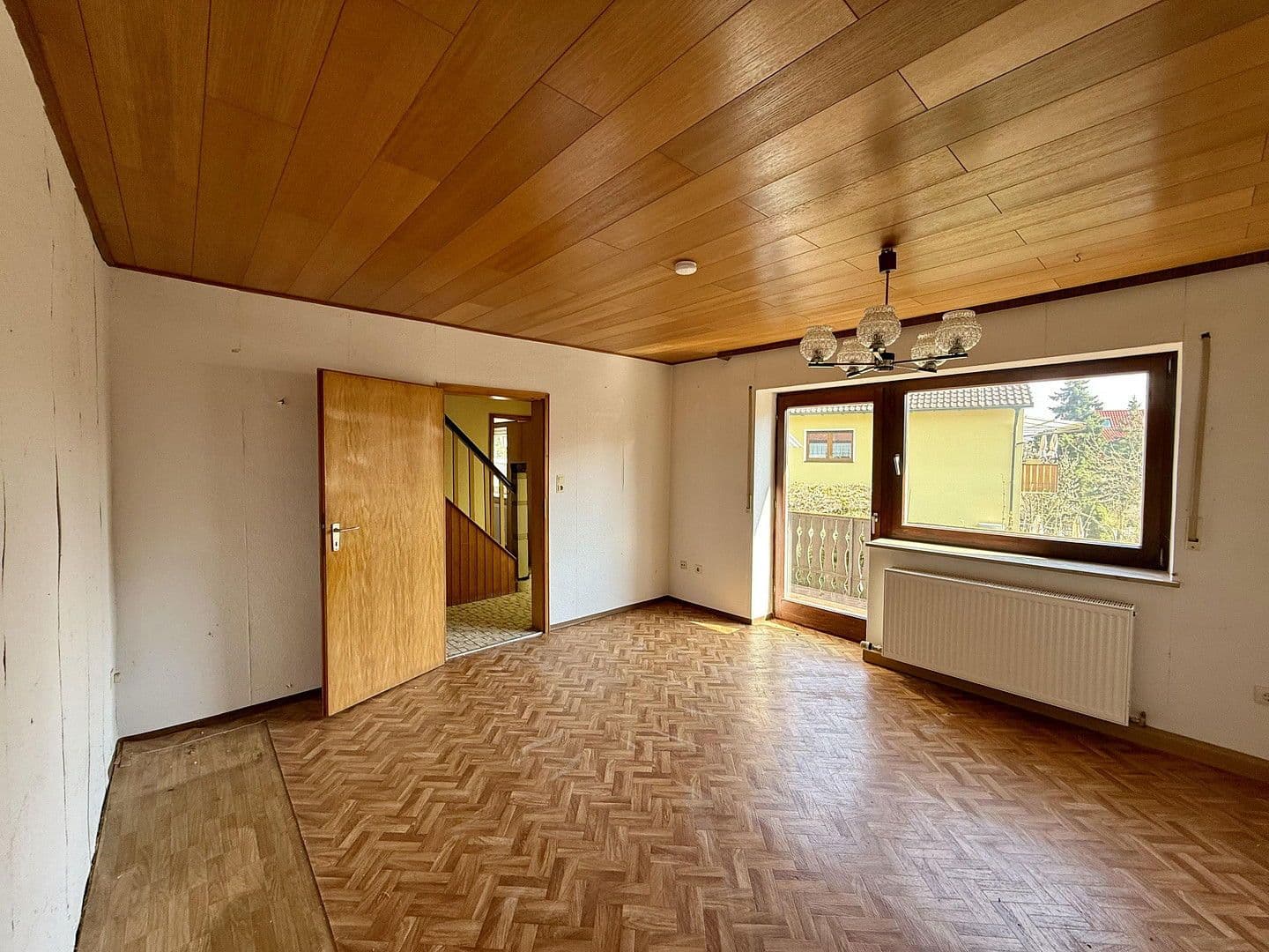 Prodej domu 137 m², pozemek 391 m², Am Fräuleinsgarten 5, Weilersbach, Bavorsko Prodej domu 137 m², pozemek 391 m², Am Fräuleinsgarten 5, Weilersbach, Bavorsko