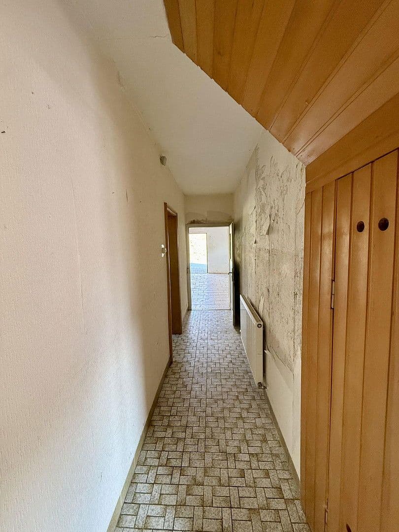 Prodej domu 137 m², pozemek 391 m², Am Fräuleinsgarten 5, Weilersbach, Bavorsko Prodej domu 137 m², pozemek 391 m², Am Fräuleinsgarten 5, Weilersbach, Bavorsko