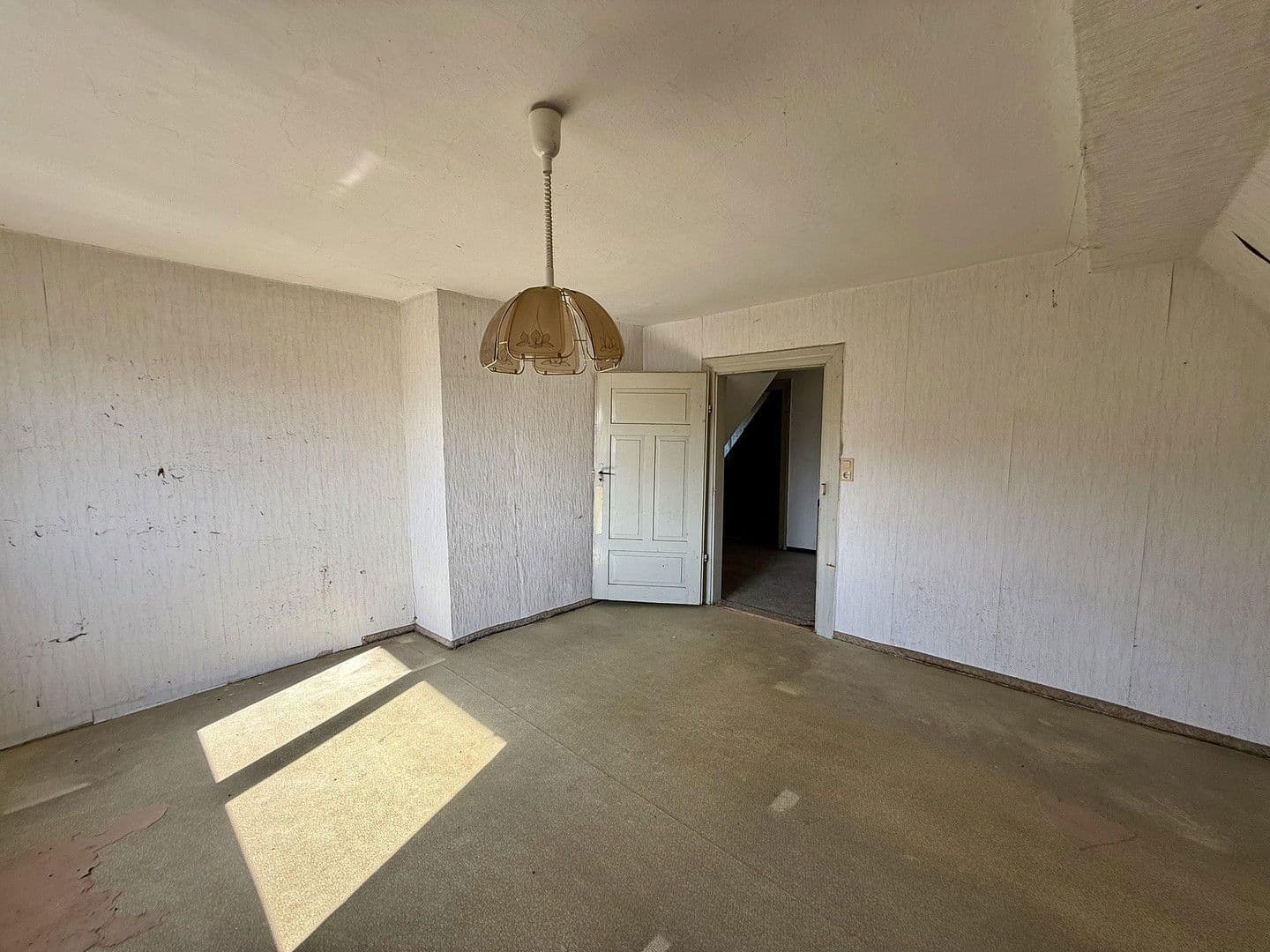 Prodej domu 137 m², pozemek 391 m², Am Fräuleinsgarten 5, Weilersbach, Bavorsko Prodej domu 137 m², pozemek 391 m², Am Fräuleinsgarten 5, Weilersbach, Bavorsko