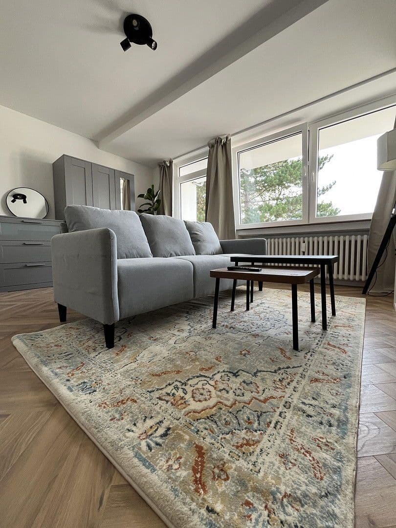 Pronájem bytu 1+1 35 m², Felderstraße 51, Leverkusen, Severní Porýní-Vestfálsko Pronájem bytu 1+1 35 m², Felderstraße 51, Leverkusen, Severní Porýní-Vestfálsko