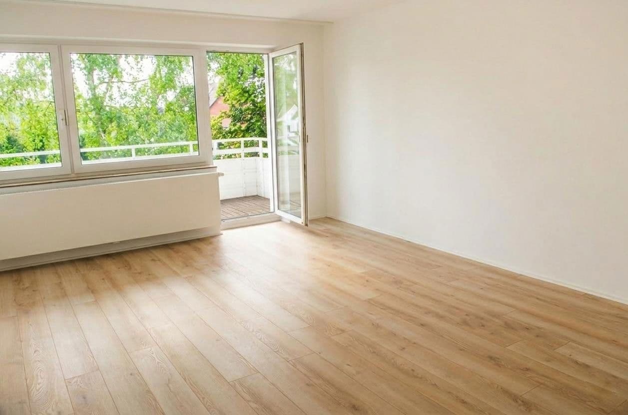 Prodej bytu 4+1 88 m², Eibenstr. 2, Düsseldorf, Severní Porýní-Vestfálsko Prodej bytu 4+1 88 m², Eibenstr. 2, Düsseldorf, Severní Porýní-Vestfálsko