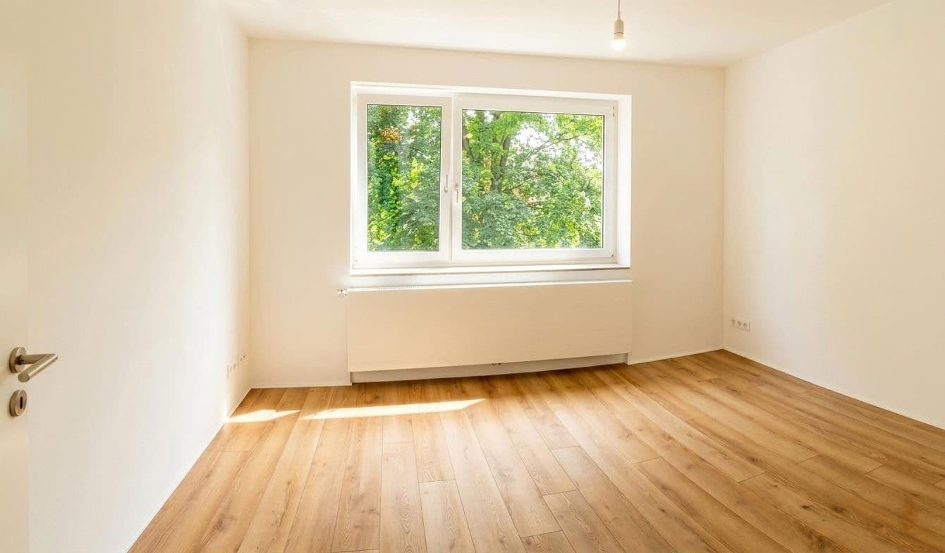 Prodej bytu 4+1 88 m², Eibenstr. 2, Düsseldorf, Severní Porýní-Vestfálsko Prodej bytu 4+1 88 m², Eibenstr. 2, Düsseldorf, Severní Porýní-Vestfálsko