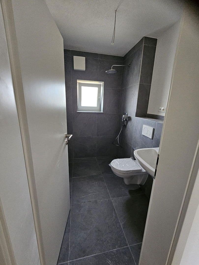 Pronájem bytu 3+1 86 m², Doktor-Enders-Straße 32a, Hof, Bavorsko Pronájem bytu 3+1 86 m², Doktor-Enders-Straße 32a, Hof, Bavorsko