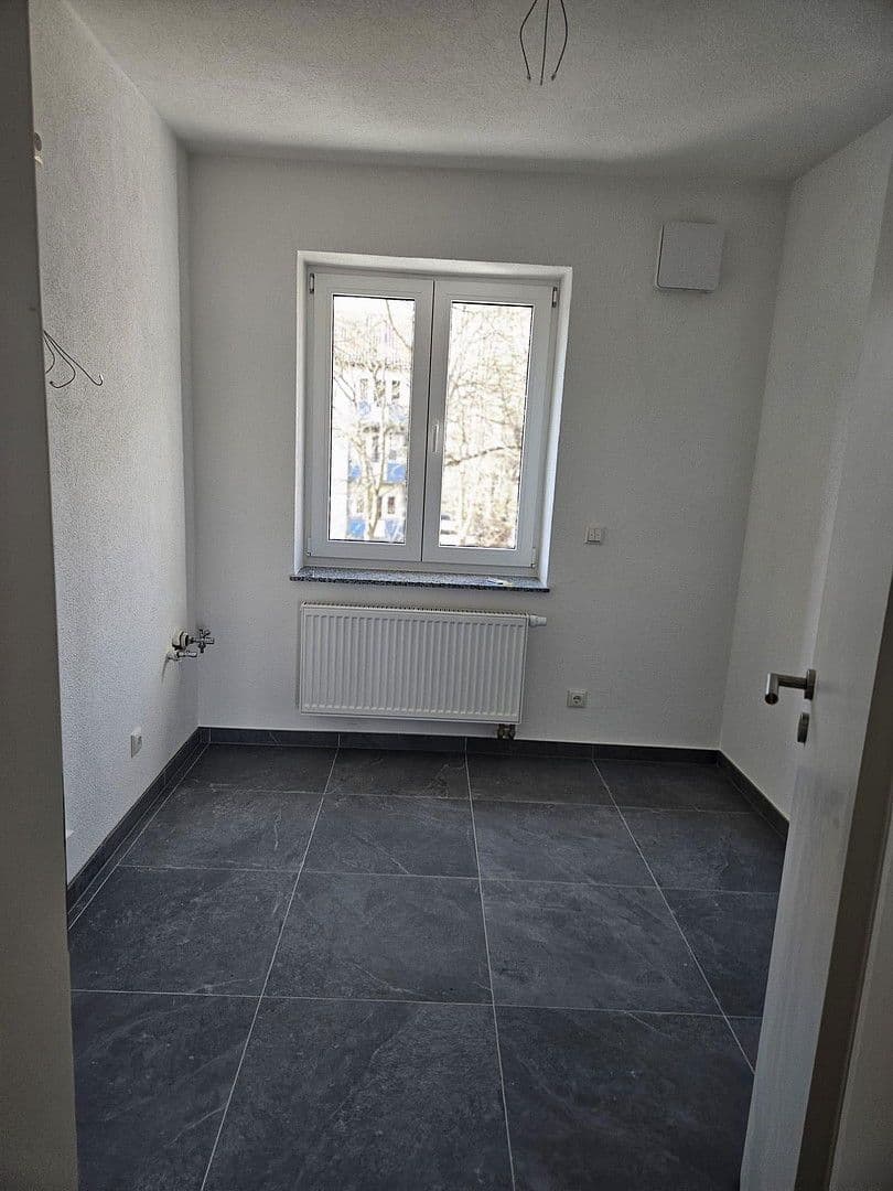 Pronájem bytu 3+1 86 m², Doktor-Enders-Straße 32a, Hof, Bavorsko Pronájem bytu 3+1 86 m², Doktor-Enders-Straße 32a, Hof, Bavorsko