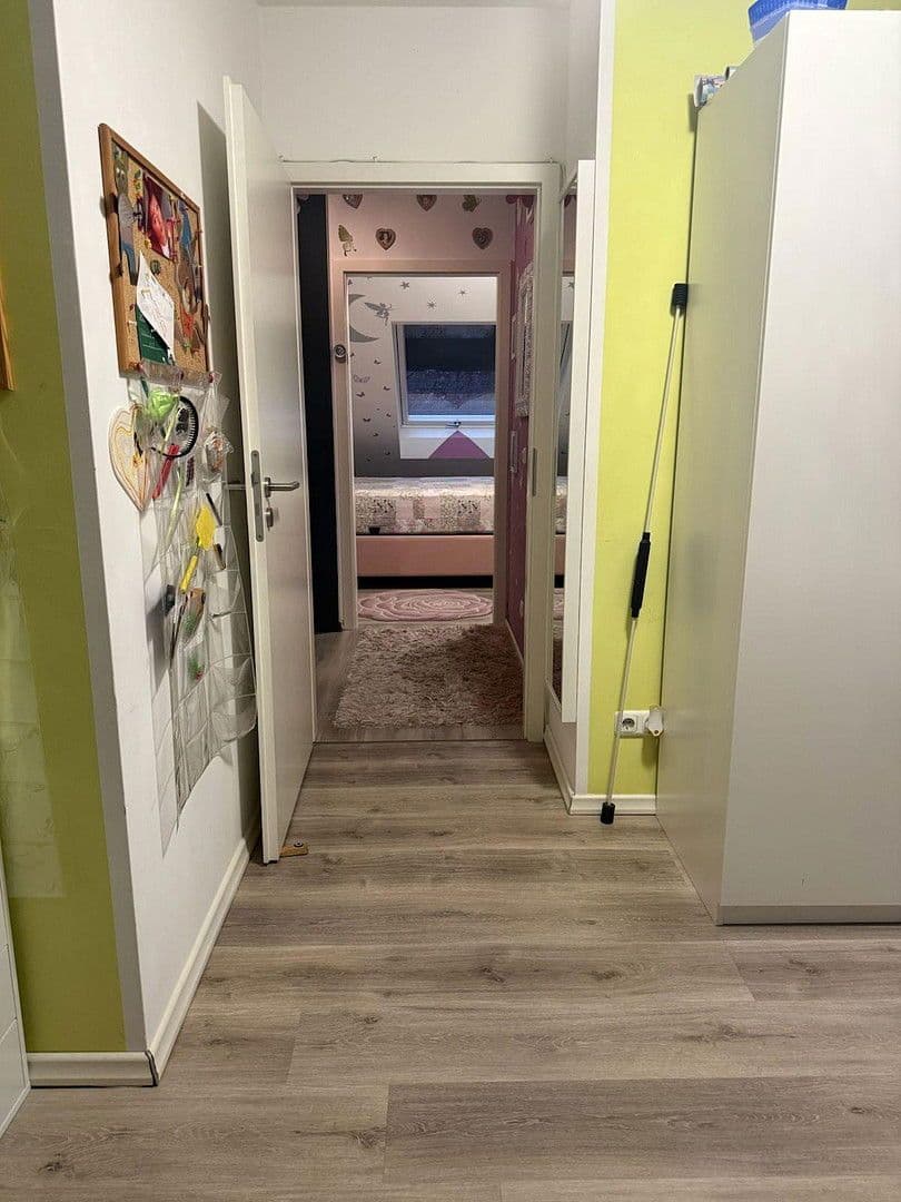 Prodej domu 122 m², pozemek 200 m², Heideweg, Halstenbek, Šlesvicko-Holštýnsko Prodej domu 122 m², pozemek 200 m², Heideweg, Halstenbek, Šlesvicko-Holštýnsko