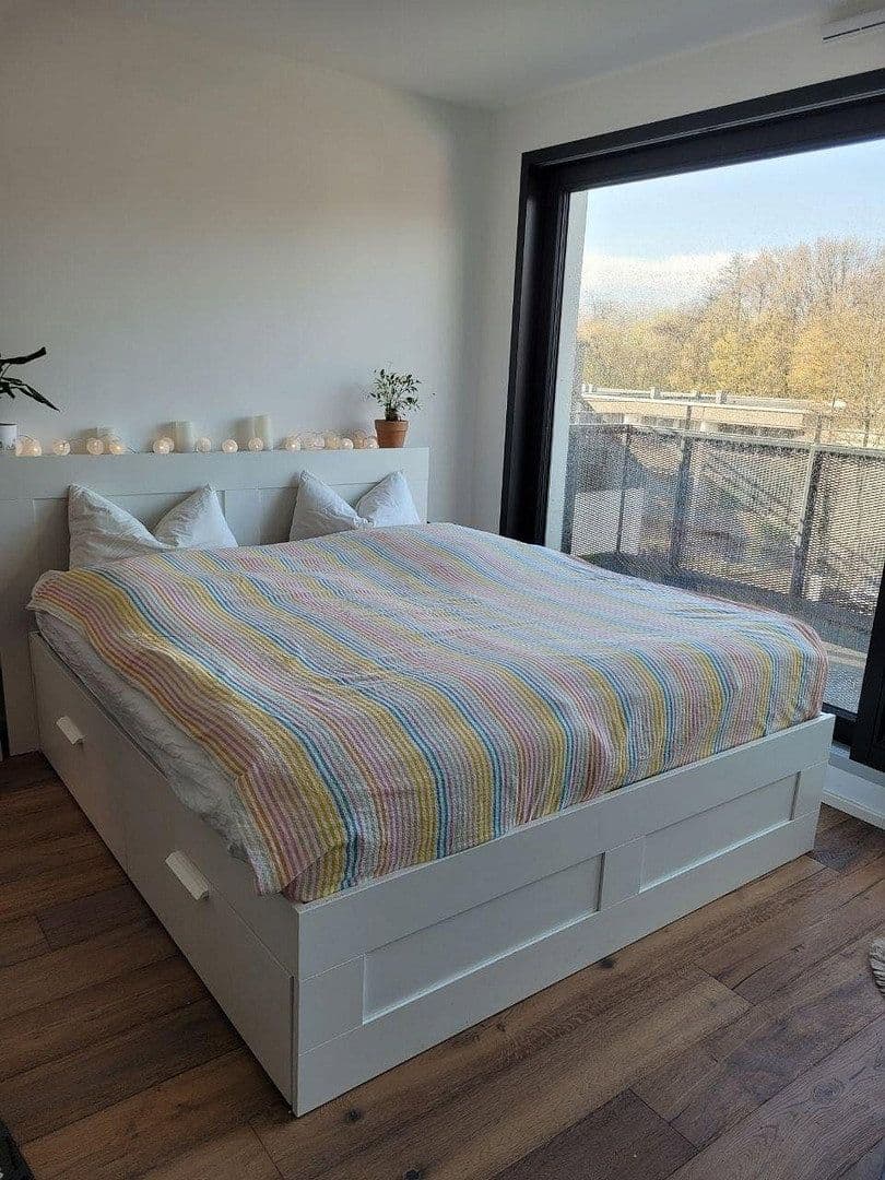 Prodej bytu 4+1 133 m², Bergisch Gladbach, Severní Porýní-Vestfálsko Prodej bytu 4+1 133 m², Bergisch Gladbach, Severní Porýní-Vestfálsko