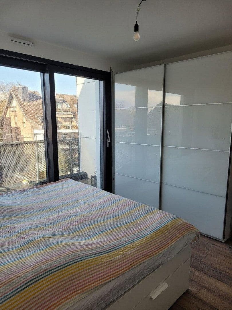 Prodej bytu 4+1 133 m², Bergisch Gladbach, Severní Porýní-Vestfálsko Prodej bytu 4+1 133 m², Bergisch Gladbach, Severní Porýní-Vestfálsko