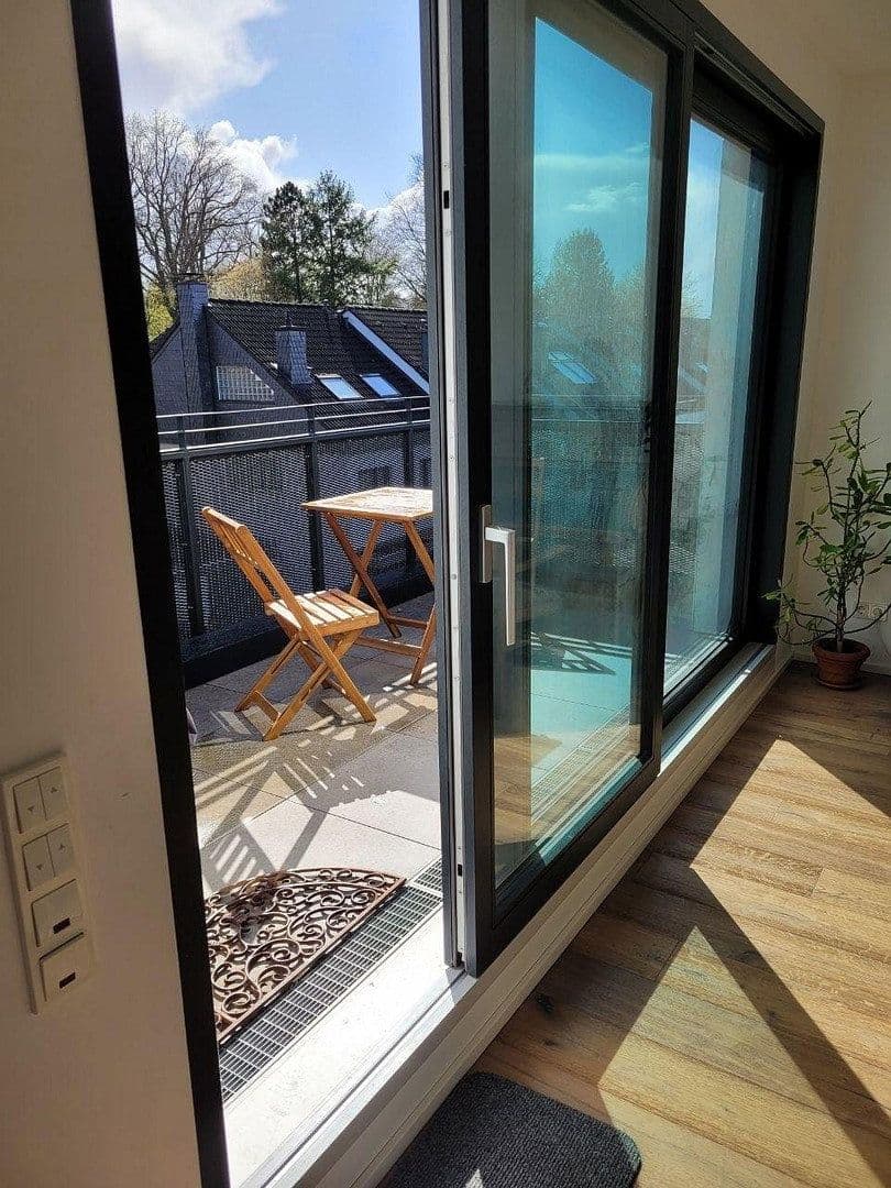 Prodej bytu 4+1 133 m², Bergisch Gladbach, Severní Porýní-Vestfálsko Prodej bytu 4+1 133 m², Bergisch Gladbach, Severní Porýní-Vestfálsko