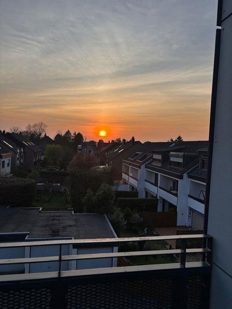 Prodej bytu 4+1 133 m², Bergisch Gladbach, Severní Porýní-Vestfálsko Prodej bytu 4+1 133 m², Bergisch Gladbach, Severní Porýní-Vestfálsko