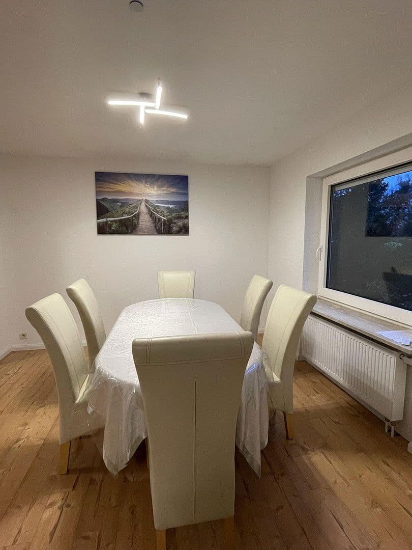 Prodej domu 107 m², pozemek 857 m², Friedhofsweg 44, Fockbek, Šlesvicko-Holštýnsko Prodej domu 107 m², pozemek 857 m², Friedhofsweg 44, Fockbek, Šlesvicko-Holštýnsko