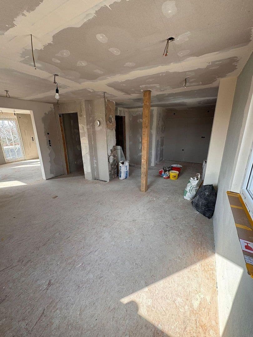 Prodej domu 200 m², pozemek 586 m², Zimmern ob Rottweil, Bádensko-Württembersko Prodej domu 200 m², pozemek 586 m², Zimmern ob Rottweil, Bádensko-Württembersko