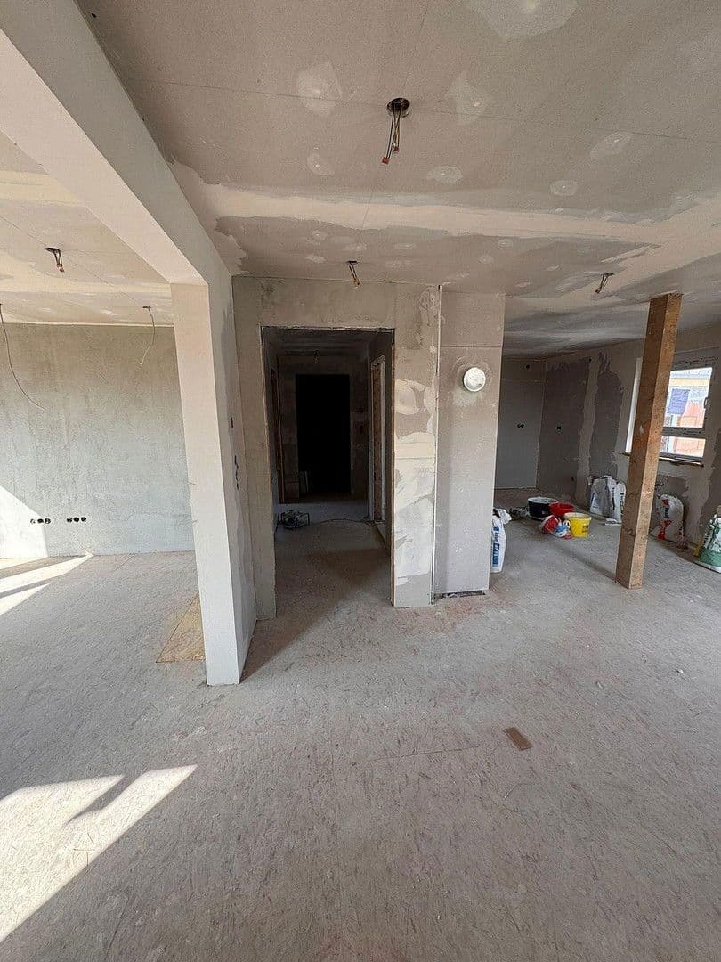 Prodej domu 200 m², pozemek 586 m², Zimmern ob Rottweil, Bádensko-Württembersko Prodej domu 200 m², pozemek 586 m², Zimmern ob Rottweil, Bádensko-Württembersko