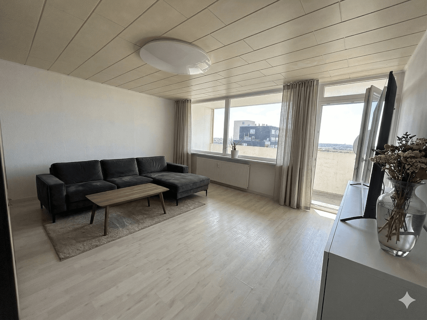 Pronájem bytu 3+1 88 m², Augsburgerstr. 14, Kerpen, Severní Porýní-Vestfálsko Pronájem bytu 3+1 88 m², Augsburgerstr. 14, Kerpen, Severní Porýní-Vestfálsko