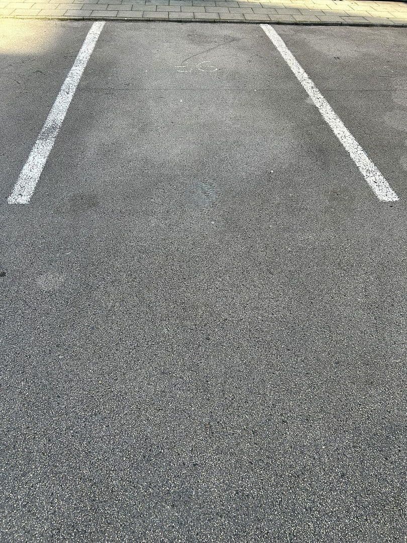 Pronájem bytu 3+1 88 m², Augsburgerstr. 14, Kerpen, Severní Porýní-Vestfálsko Pronájem bytu 3+1 88 m², Augsburgerstr. 14, Kerpen, Severní Porýní-Vestfálsko