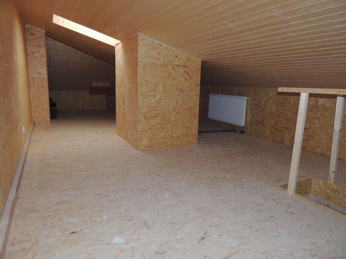 Pronájem bytu 3+1 105 m², Vechta, Dolní Sasko Pronájem bytu 3+1 105 m², Vechta, Dolní Sasko