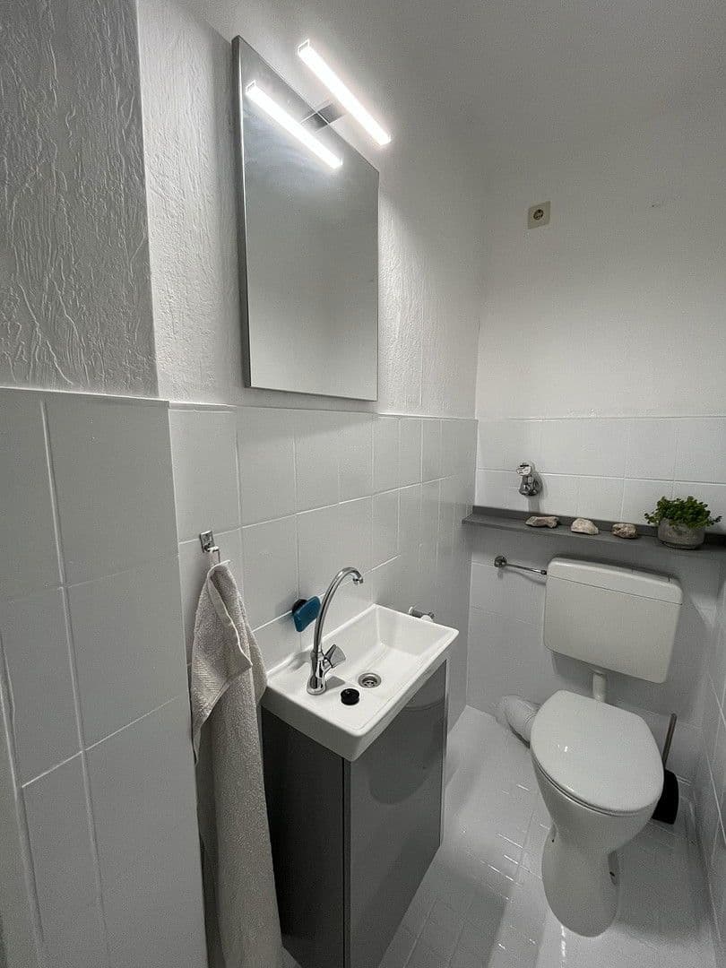 Pronájem bytu 3+1 76 m², Strandpromenade 6, Rodgau, Hessen Pronájem bytu 3+1 76 m², Strandpromenade 6, Rodgau, Hessen