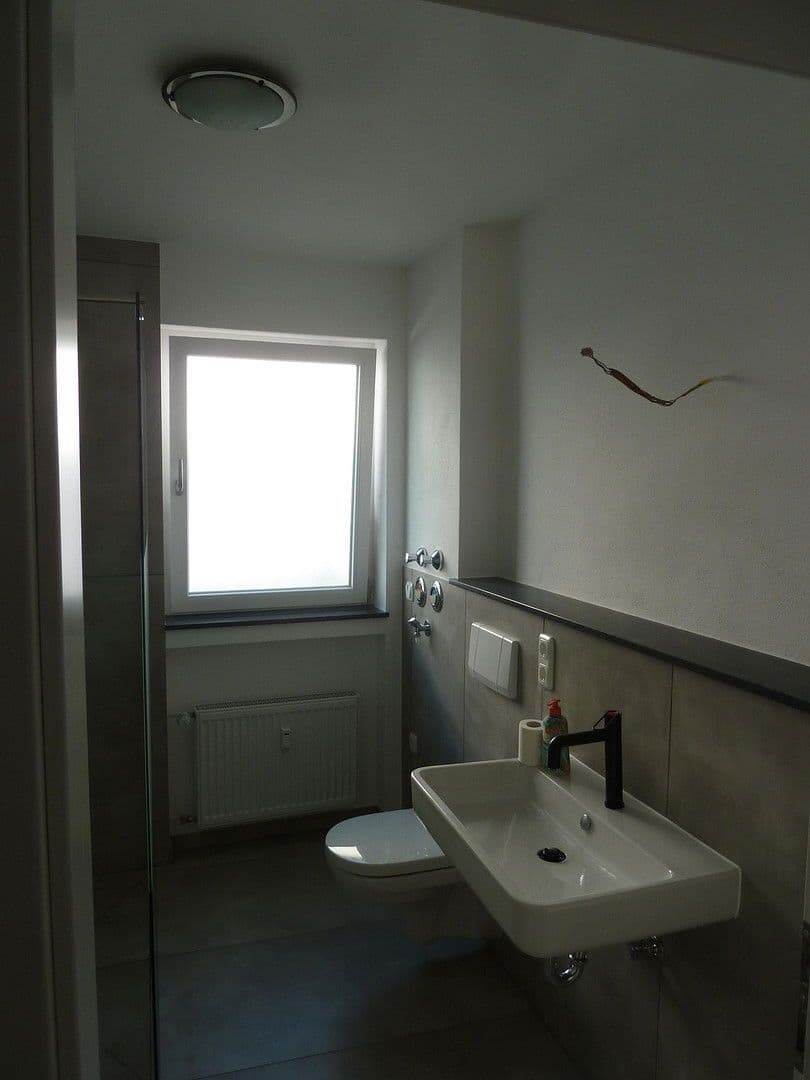 Prodej bytu 3+1 92 m², Ingelheim am Rhein, Porýní-Falc Prodej bytu 3+1 92 m², Ingelheim am Rhein, Porýní-Falc