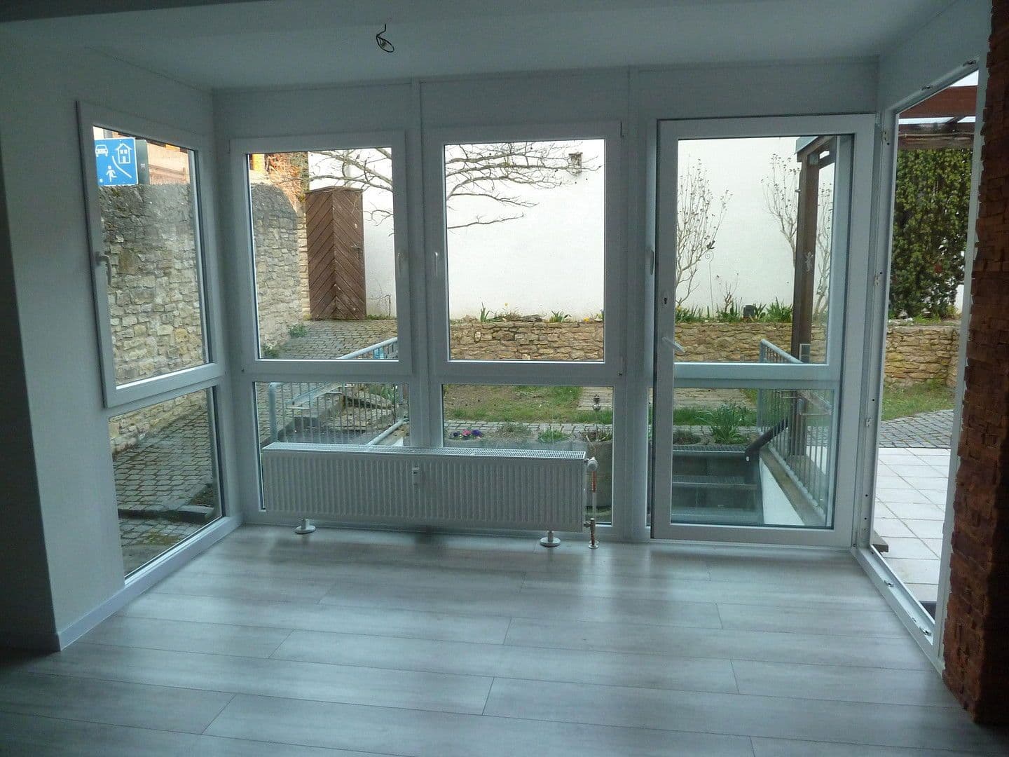 Prodej bytu 3+1 92 m², Ingelheim am Rhein, Porýní-Falc Prodej bytu 3+1 92 m², Ingelheim am Rhein, Porýní-Falc