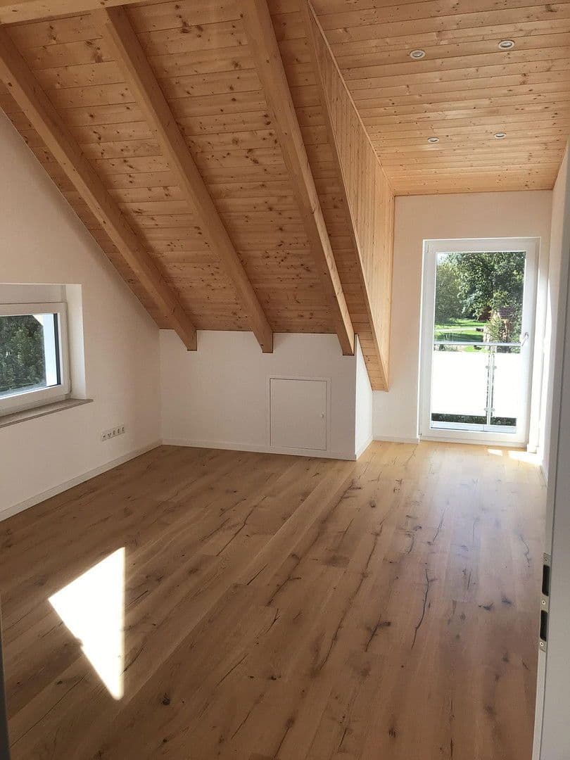 Pronájem domu 227 m², pozemek 286 m², Taingner Straße 15f, Pastetten, Bavorsko Pronájem domu 227 m², pozemek 286 m², Taingner Straße 15f, Pastetten, Bavorsko