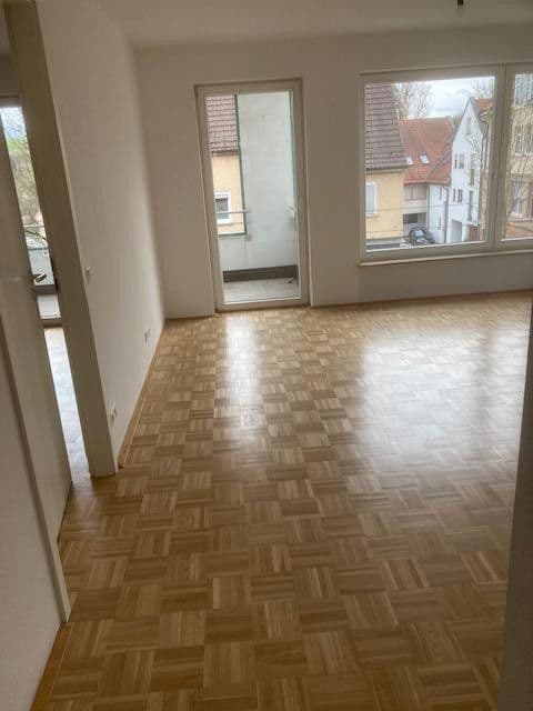 Pronájem bytu 2+kk 63 m², Nürtingerstr. 1, Nürtingen, Bádensko-Württembersko Pronájem bytu 2+kk 63 m², Nürtingerstr. 1, Nürtingen, Bádensko-Württembersko