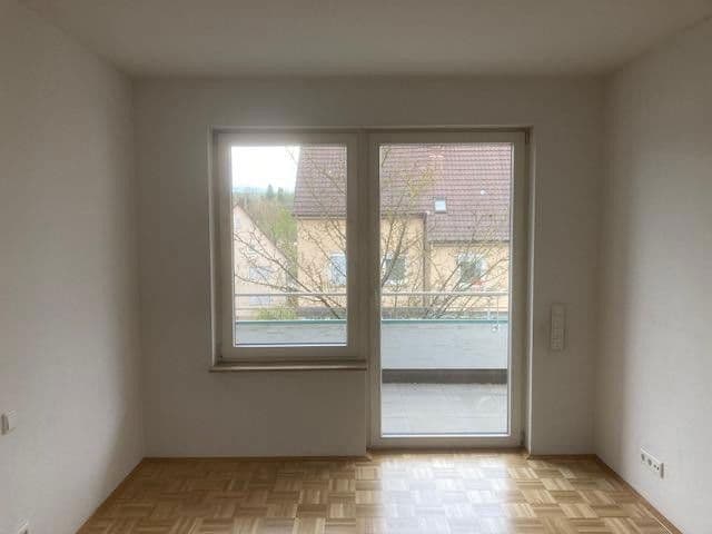 Pronájem bytu 2+kk 63 m², Nürtingerstr. 1, Nürtingen, Bádensko-Württembersko Pronájem bytu 2+kk 63 m², Nürtingerstr. 1, Nürtingen, Bádensko-Württembersko