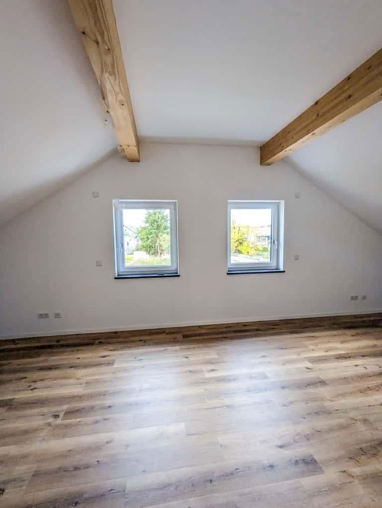 Prodej domu 137 m², pozemek 405 m², Schwabenweg, Dettingen an der Iller, Bádensko-Württembersko Prodej domu 137 m², pozemek 405 m², Schwabenweg, Dettingen an der Iller, Bádensko-Württembersko