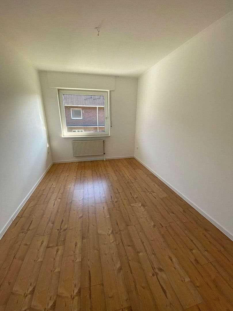 Pronájem bytu 4+1 96 m², Breslauer Straße 45, Fürstenau, Dolní Sasko Pronájem bytu 4+1 96 m², Breslauer Straße 45, Fürstenau, Dolní Sasko