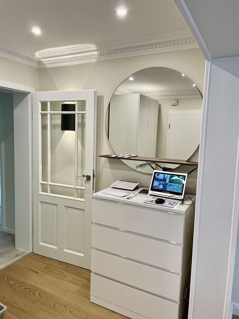 Prodej domu 240 m², pozemek 2.100 m², Bergisch Gladbach, Severní Porýní-Vestfálsko Prodej domu 240 m², pozemek 2.100 m², Bergisch Gladbach, Severní Porýní-Vestfálsko