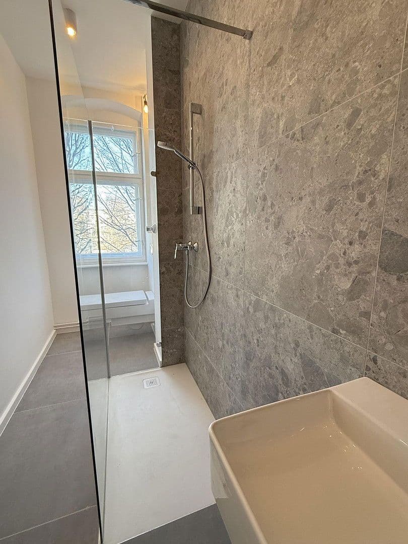 Prodej bytu 3+1 59 m², Manitiusstr. 2, Berlin, Berlín Prodej bytu 3+1 59 m², Manitiusstr. 2, Berlin, Berlín