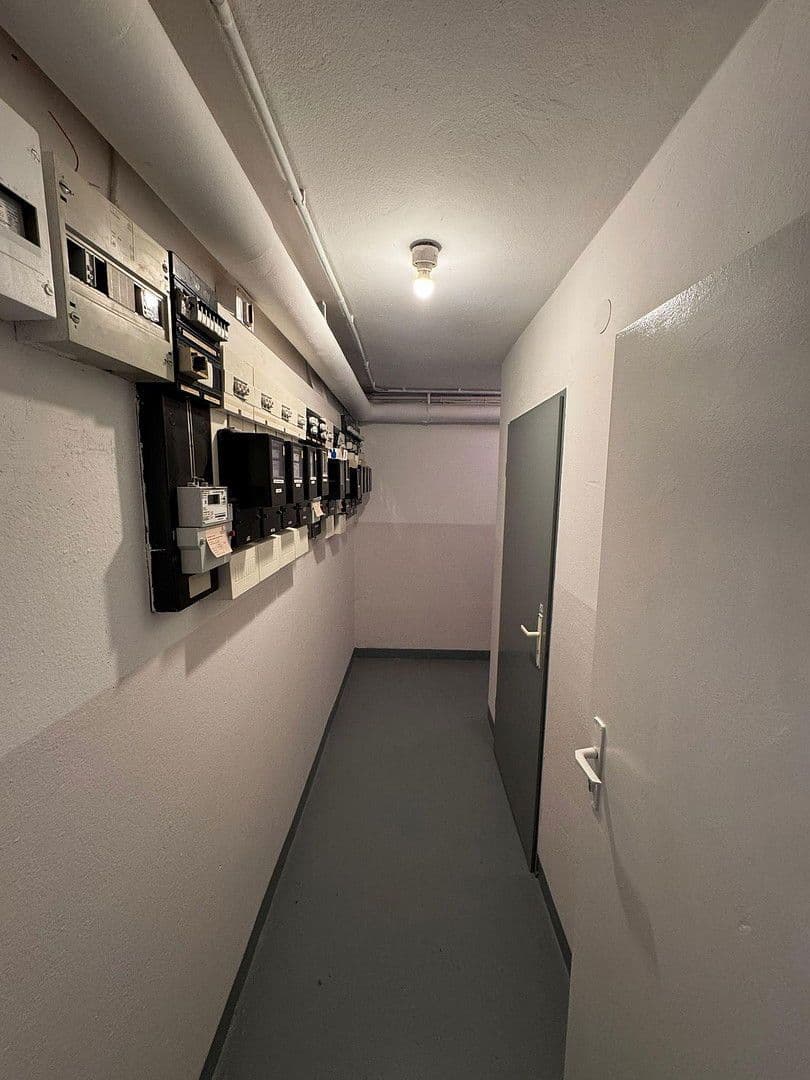 Prodej domu 1.477 m², pozemek 1.835 m², Rinteln, Dolní Sasko Prodej domu 1.477 m², pozemek 1.835 m², Rinteln, Dolní Sasko