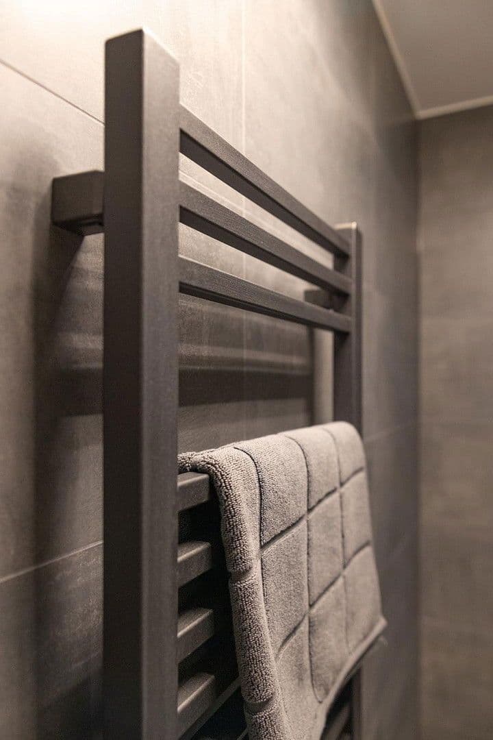 Pronájem bytu 1+1 22 m², Emil-Riedel-Straße 11, München, Bavorsko Pronájem bytu 1+1 22 m², Emil-Riedel-Straße 11, München, Bavorsko